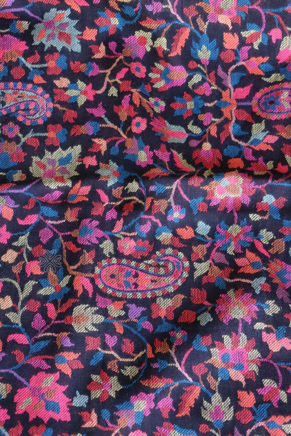 Black Kani Men Fine Wool Shawl