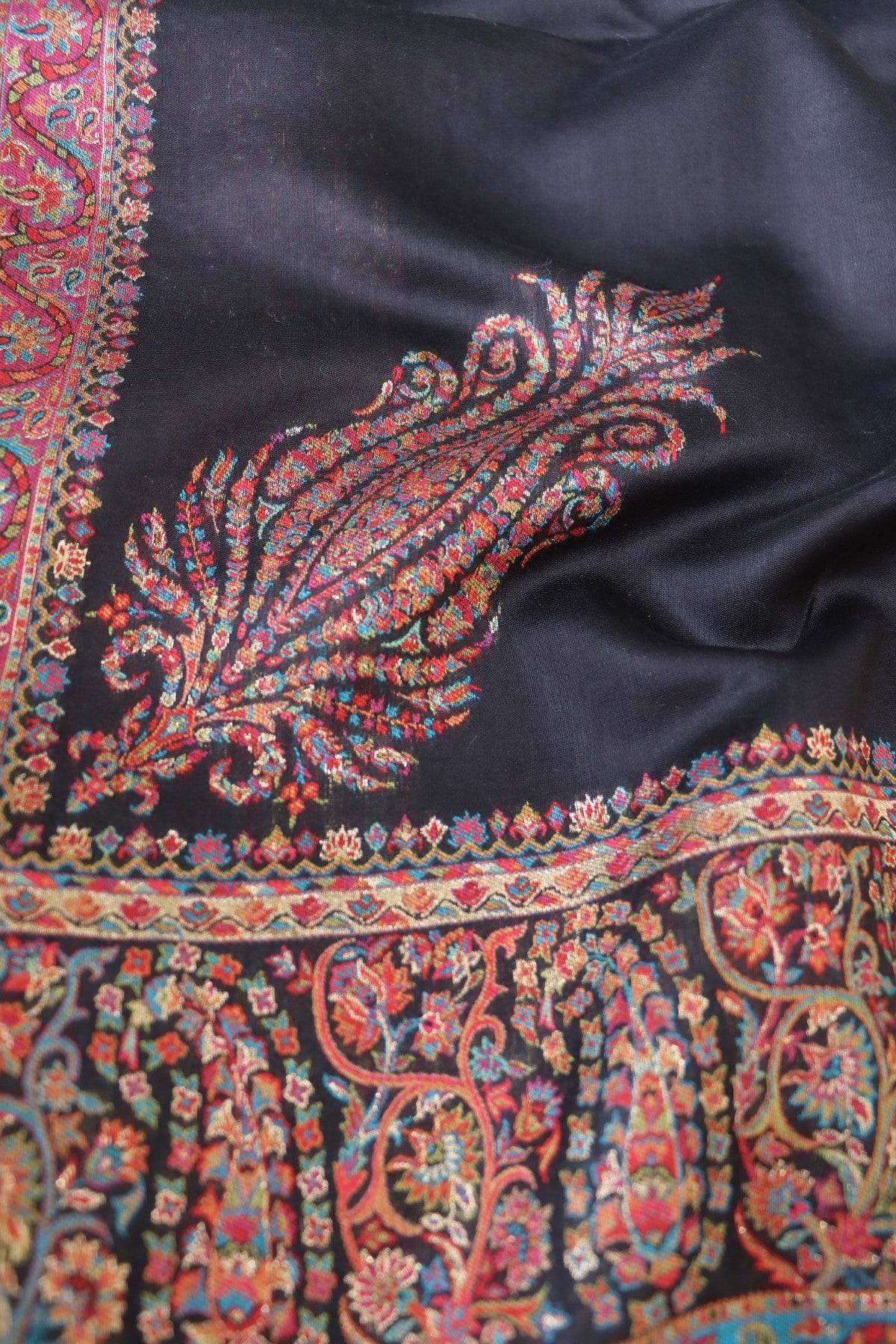 Black Kani Jamawar Pallu Silk Saree