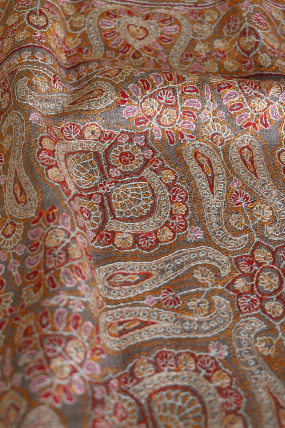 Beige Sozni Jamawar Pashmina Shawl