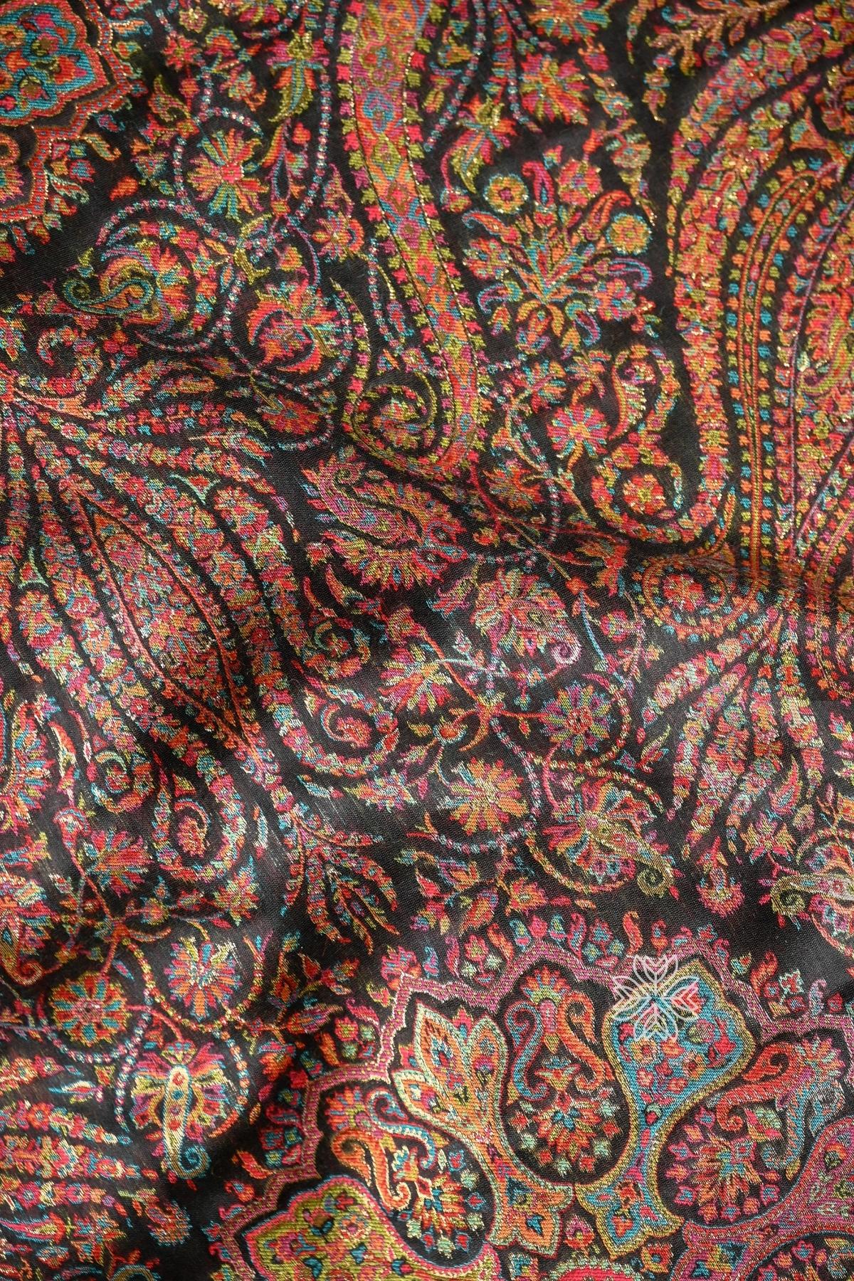 Black Kani Jamawar Pallu Silk Saree