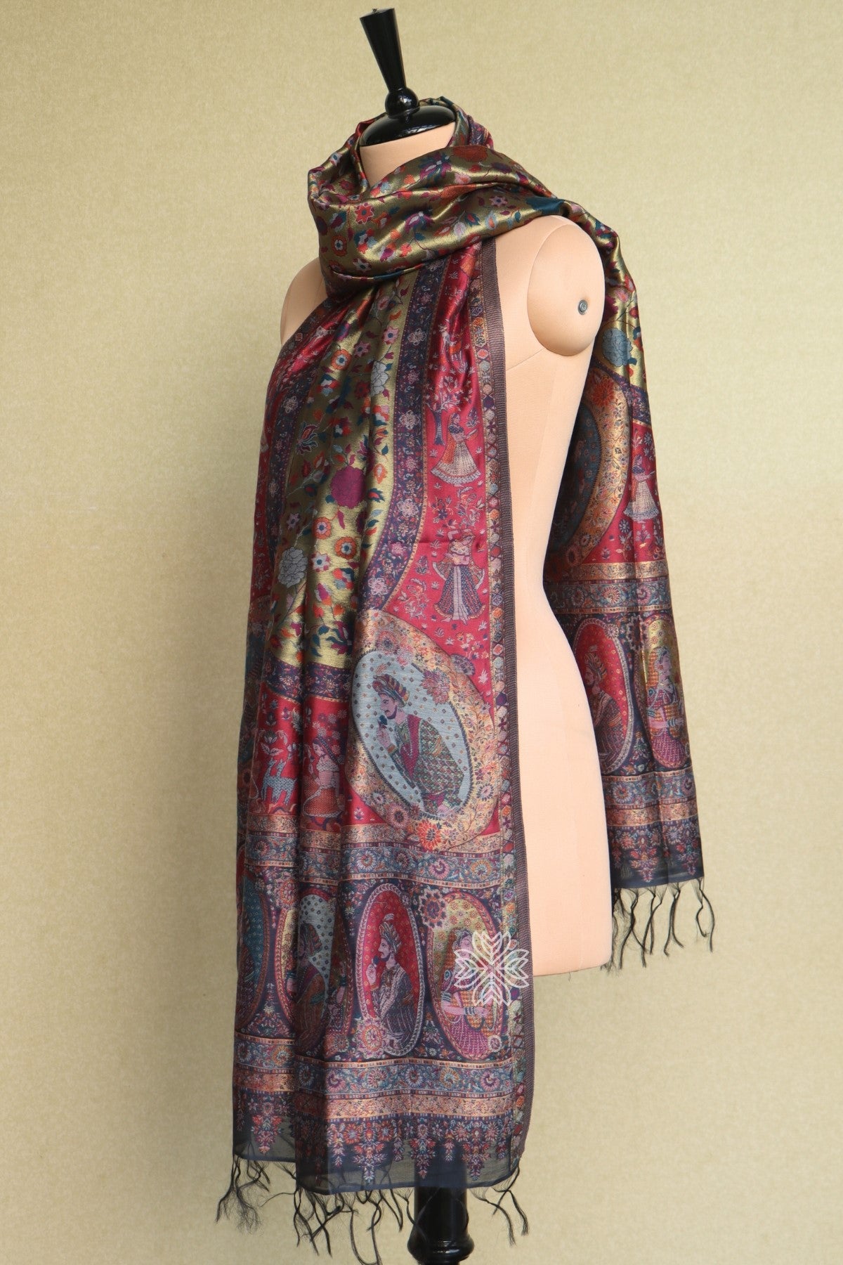 Darbar kashmiri Kani Dupatta