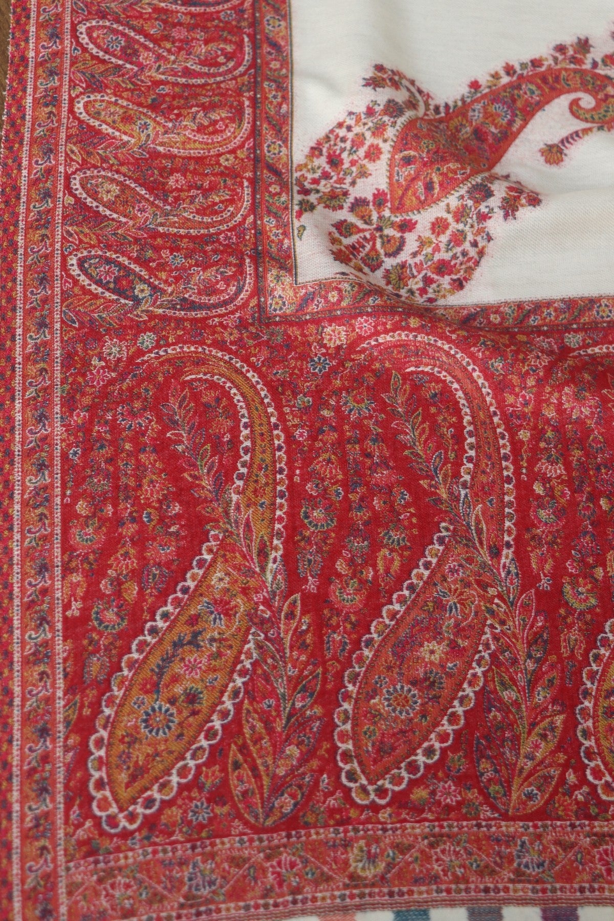 Kani Fine Wool Shawl