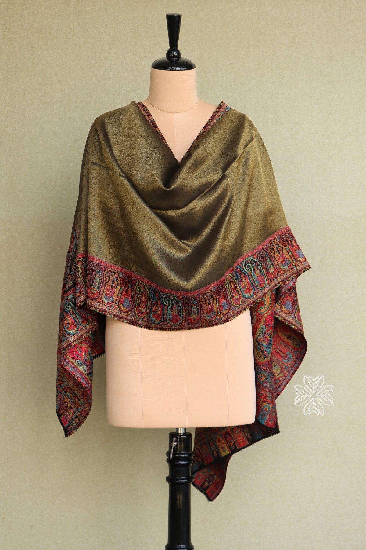 Fine Wool Zari Kashmiri Kani Shawl