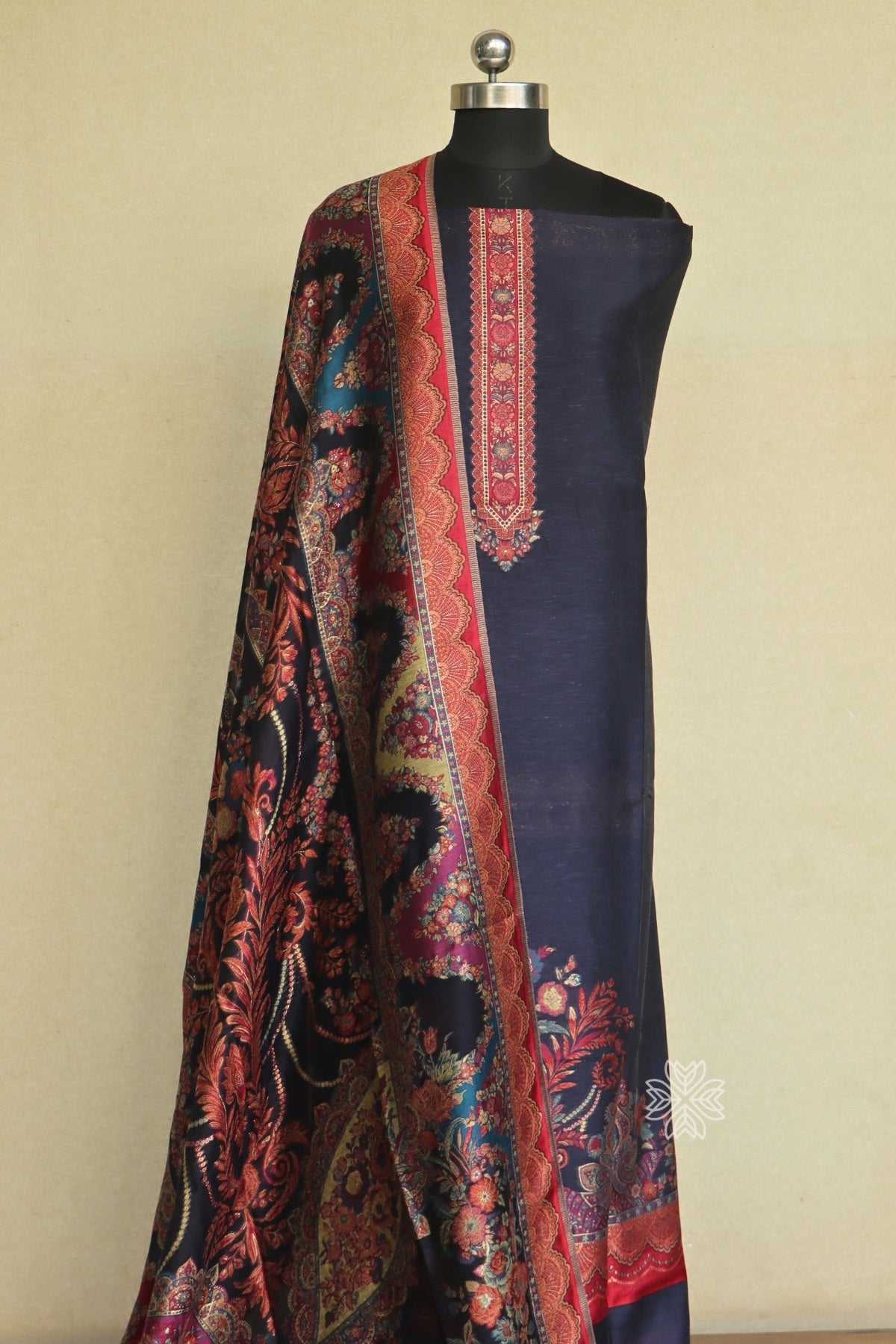 Kani Silk Suit