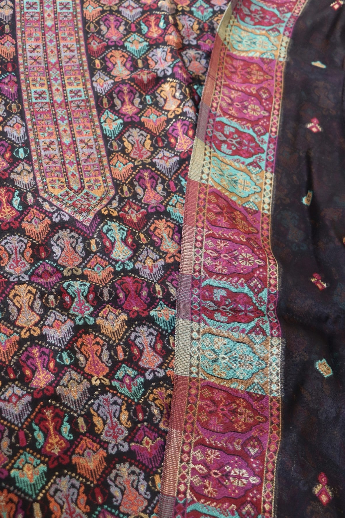 Kashmiri Kani Suit Dupatta Set