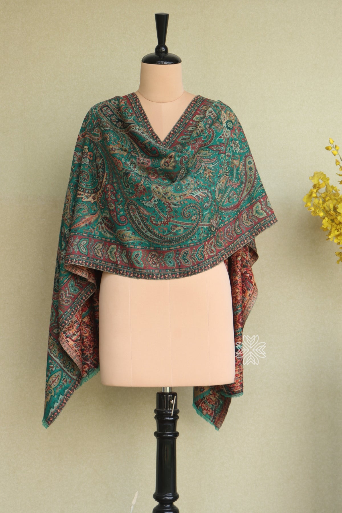 Kani Shawl