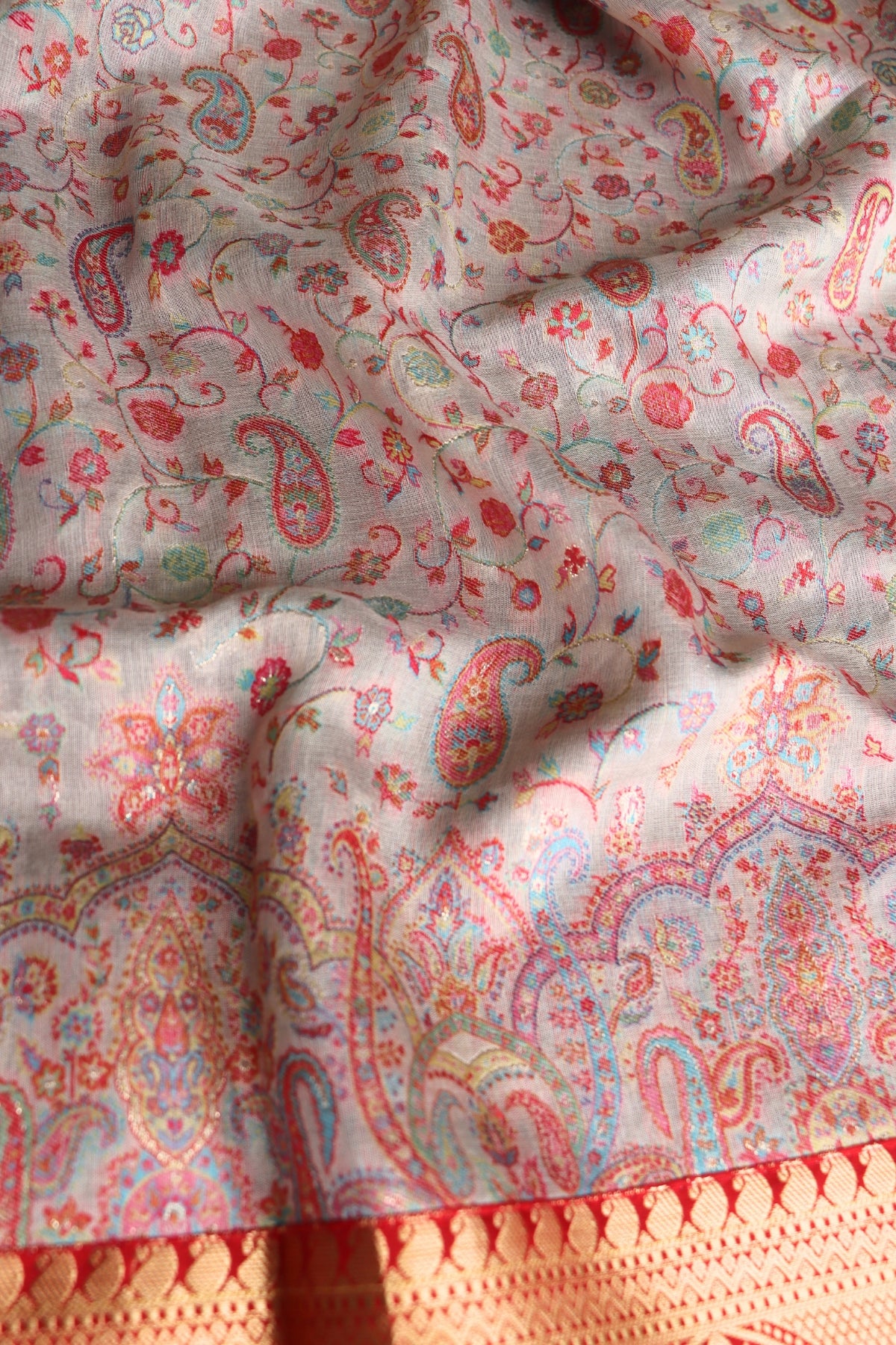 Pashmina Kani Saree with Intricate Paisley Patterns