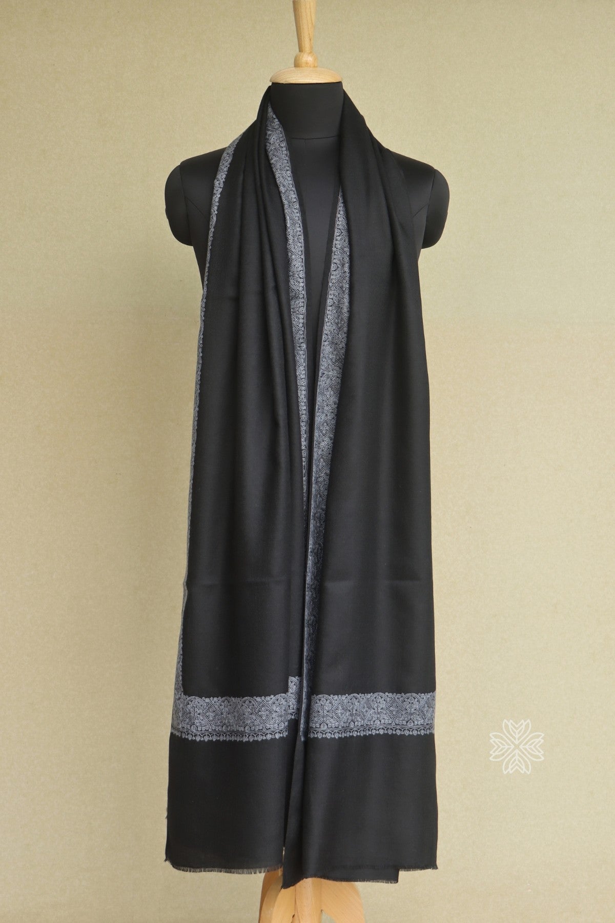 Black Embroidered Men Fine Wool Shawl