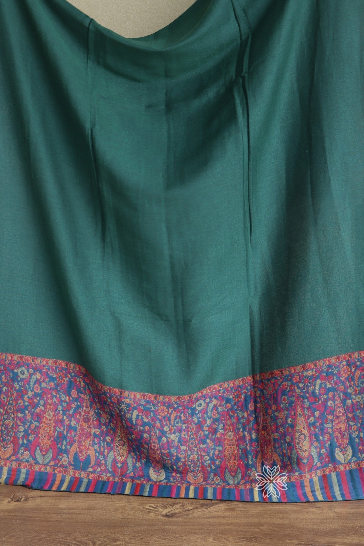 Kashmiri Kani Fine Wool Shawl