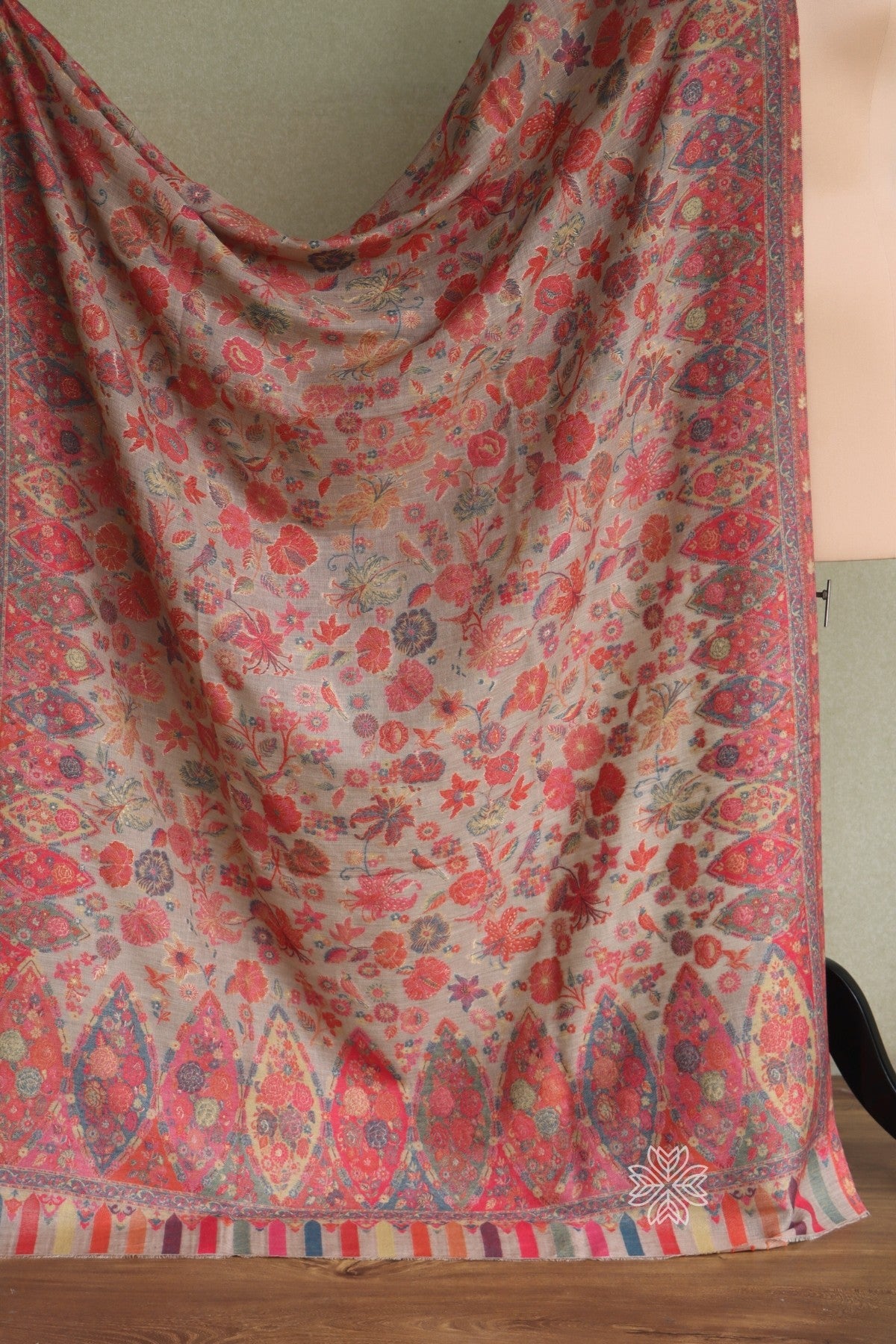 Kashmiri Kani Shawl