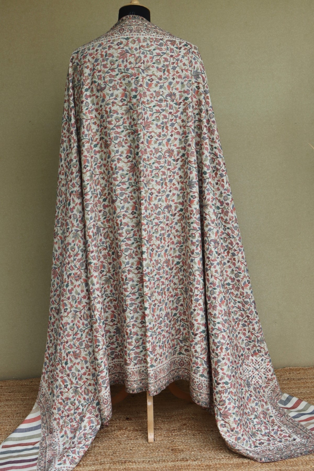 Off White Kani Men Fine Wool Shawl