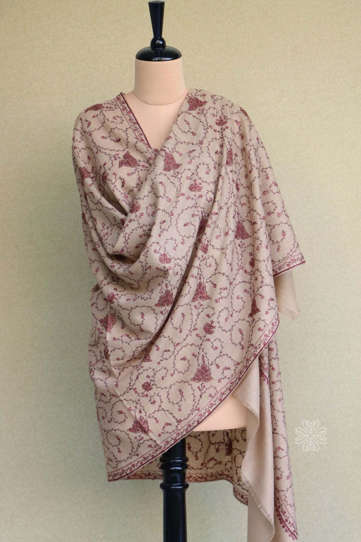 Beige Sozni Jaal Fine Wool Shawl