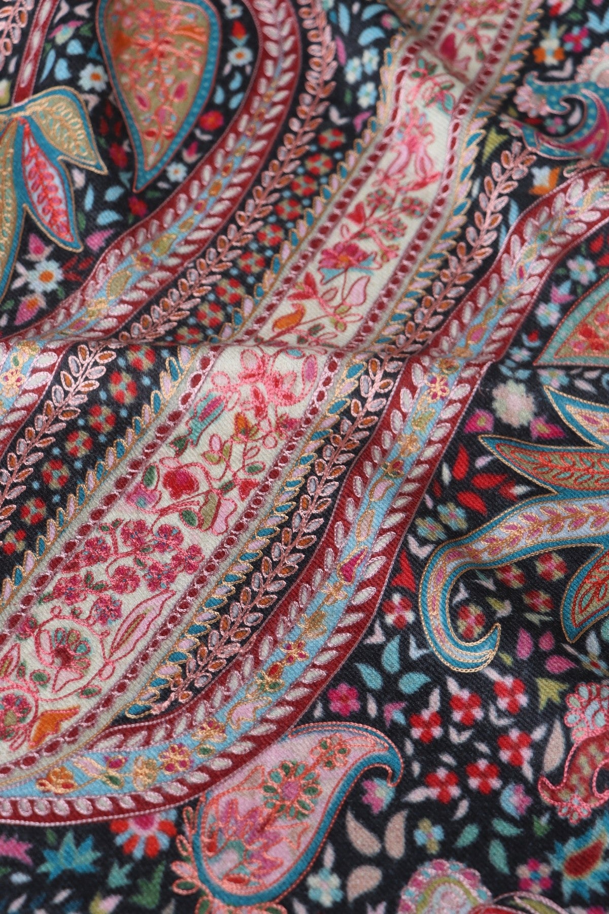 Kashmiri embroidered wool scarf for winters