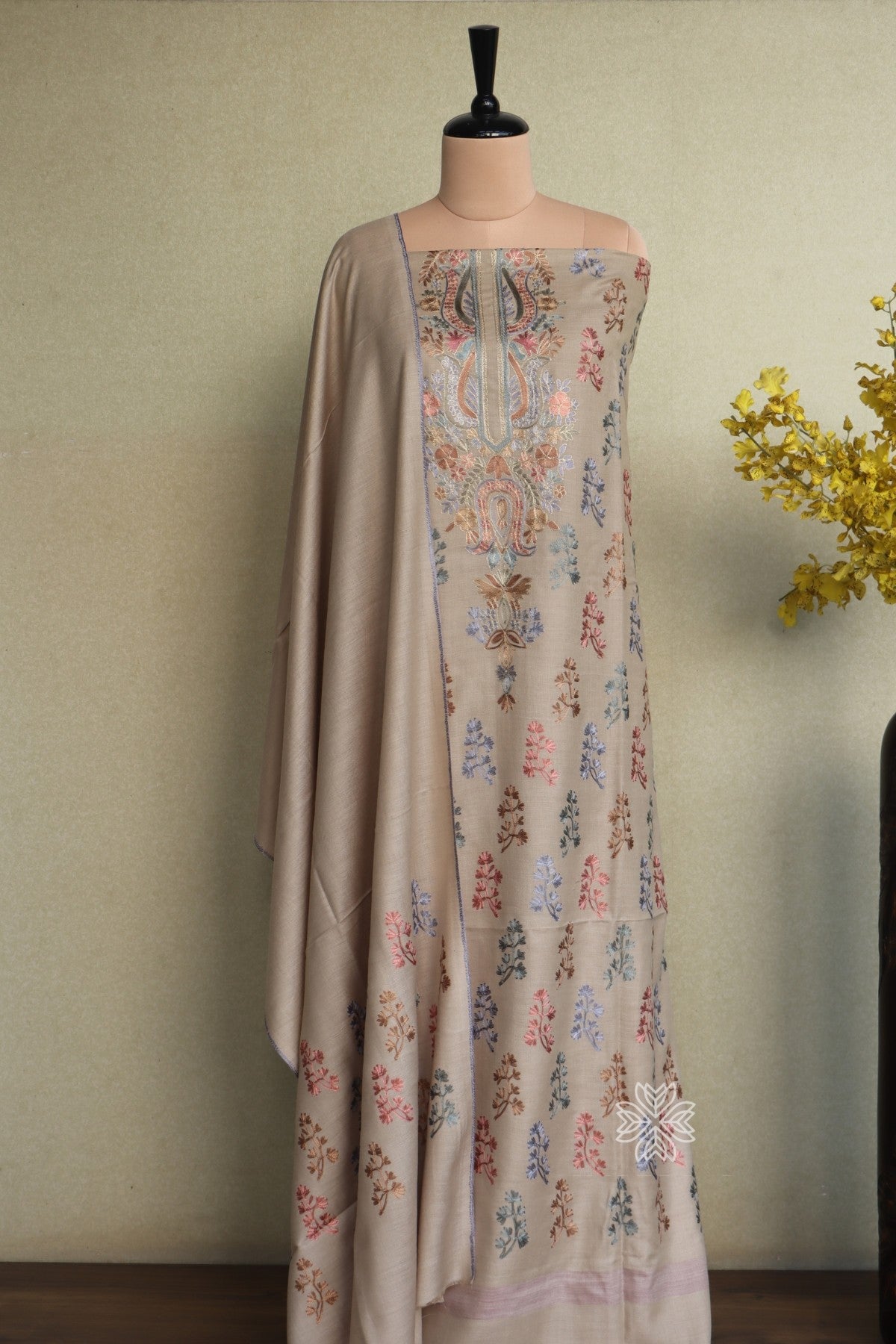 Kashmiri Woolen Suit