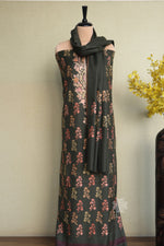 Kashmiri Woolen Suit
