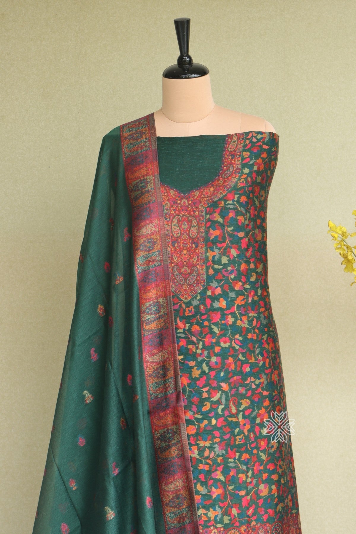 Kashmiri Kani Salwar Kameez