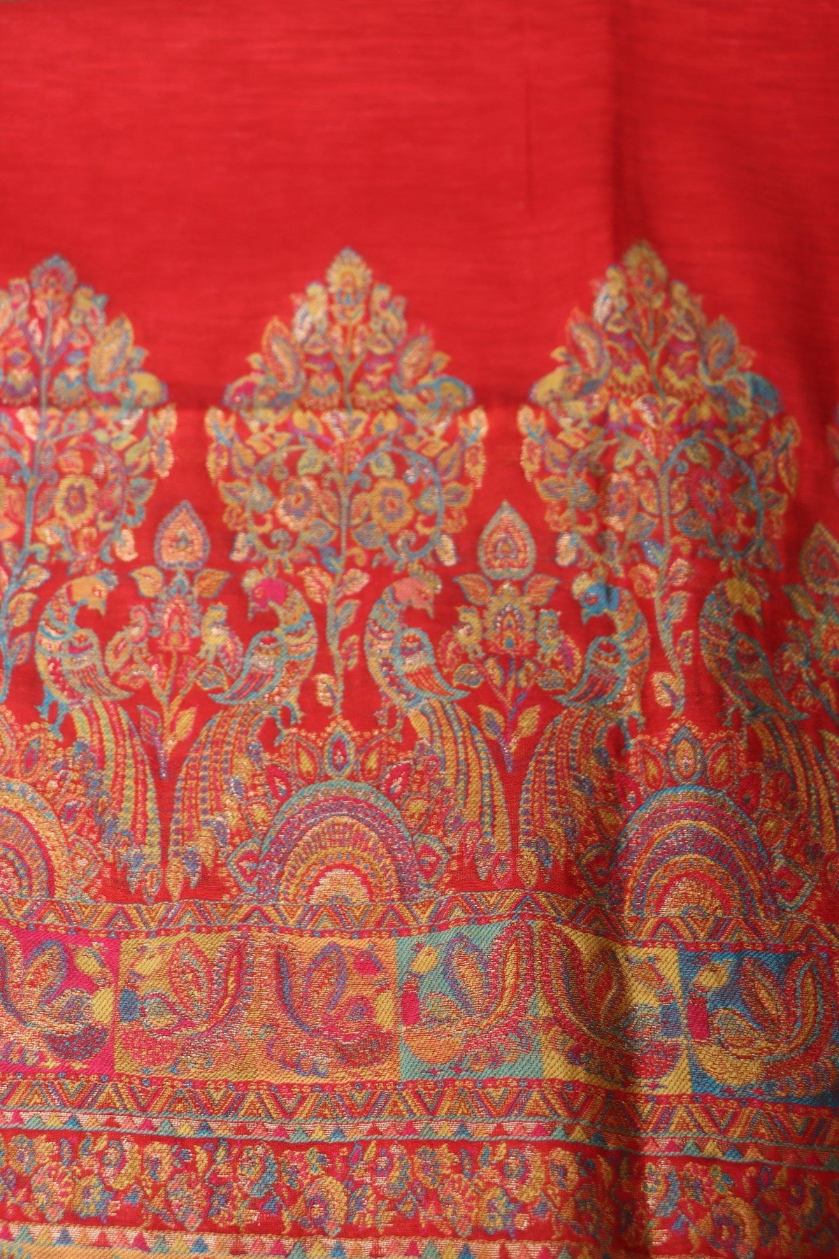 Red Suit Fabric Kashmiri