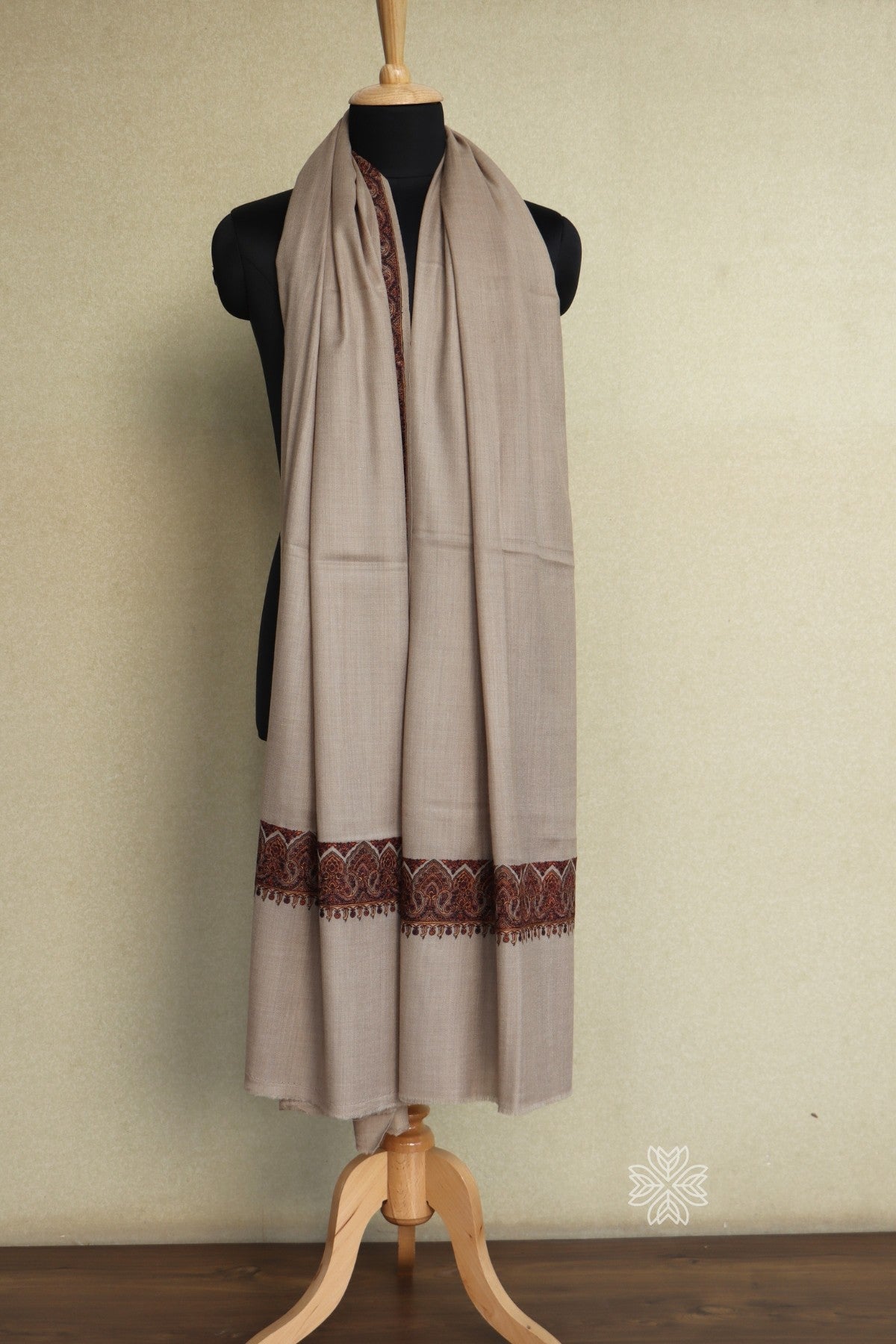 Sozni Embroidery Mens Winter Shawl