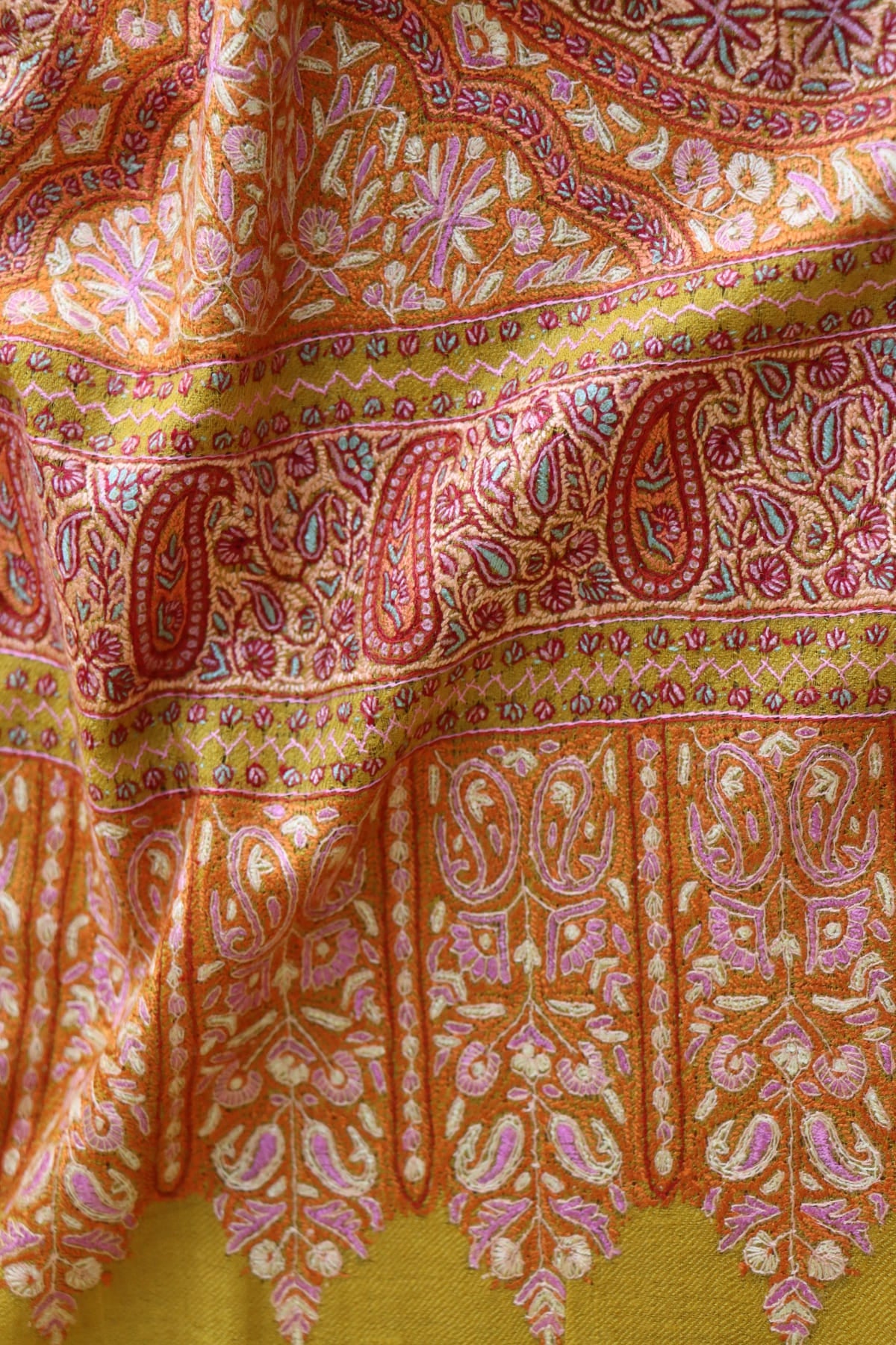 Yellow Sozni Jamawar Pashmina Shawl