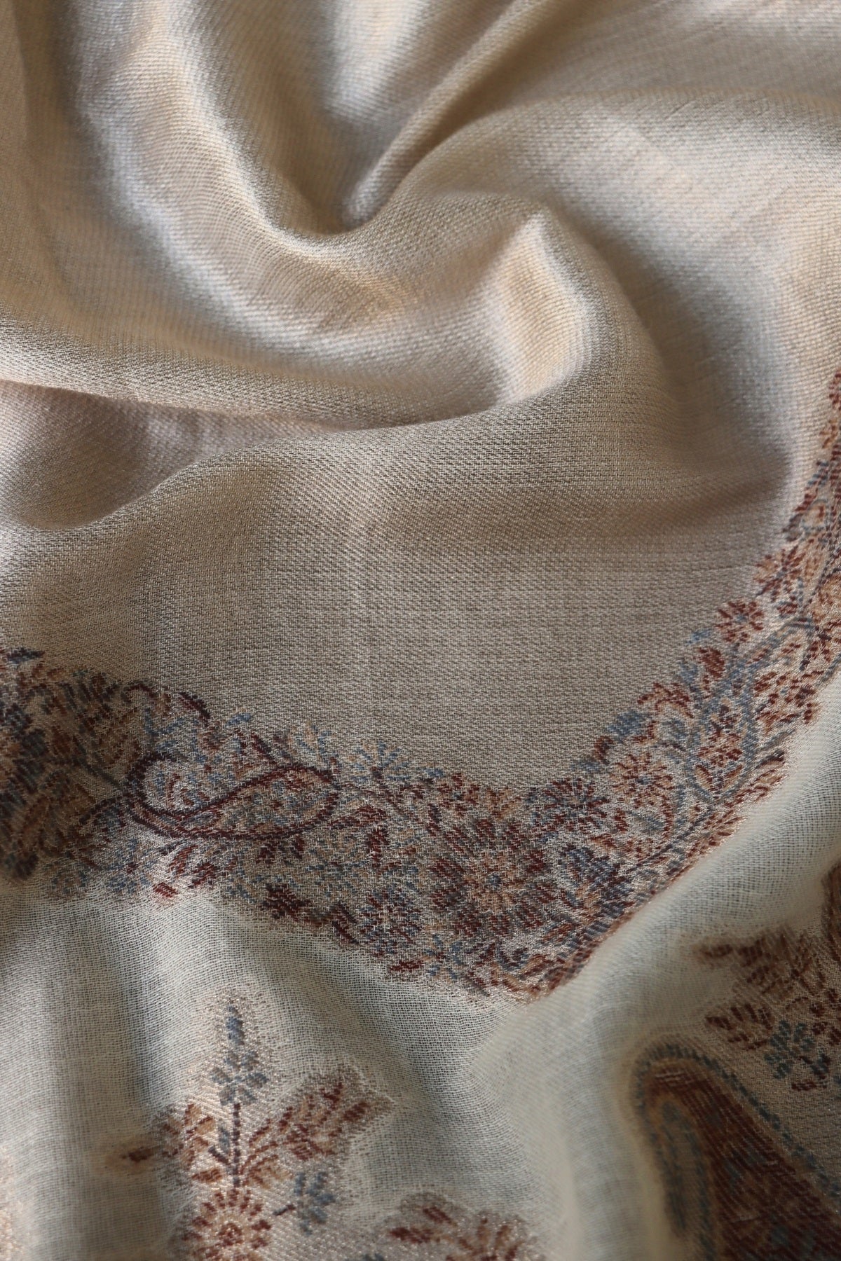 Off White Paisley Moonlight Shawl