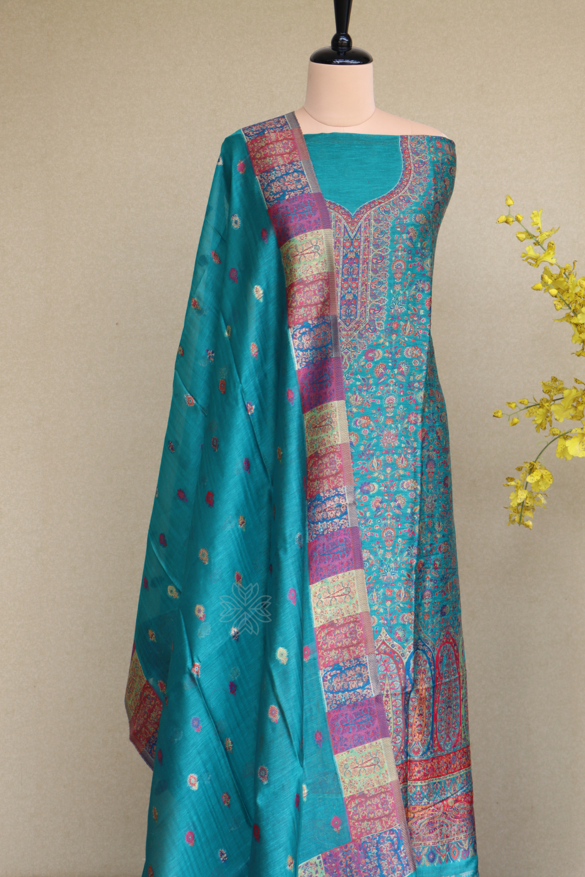 Rama Green Kani Silk Linen Suit with ZariImperial Weaves