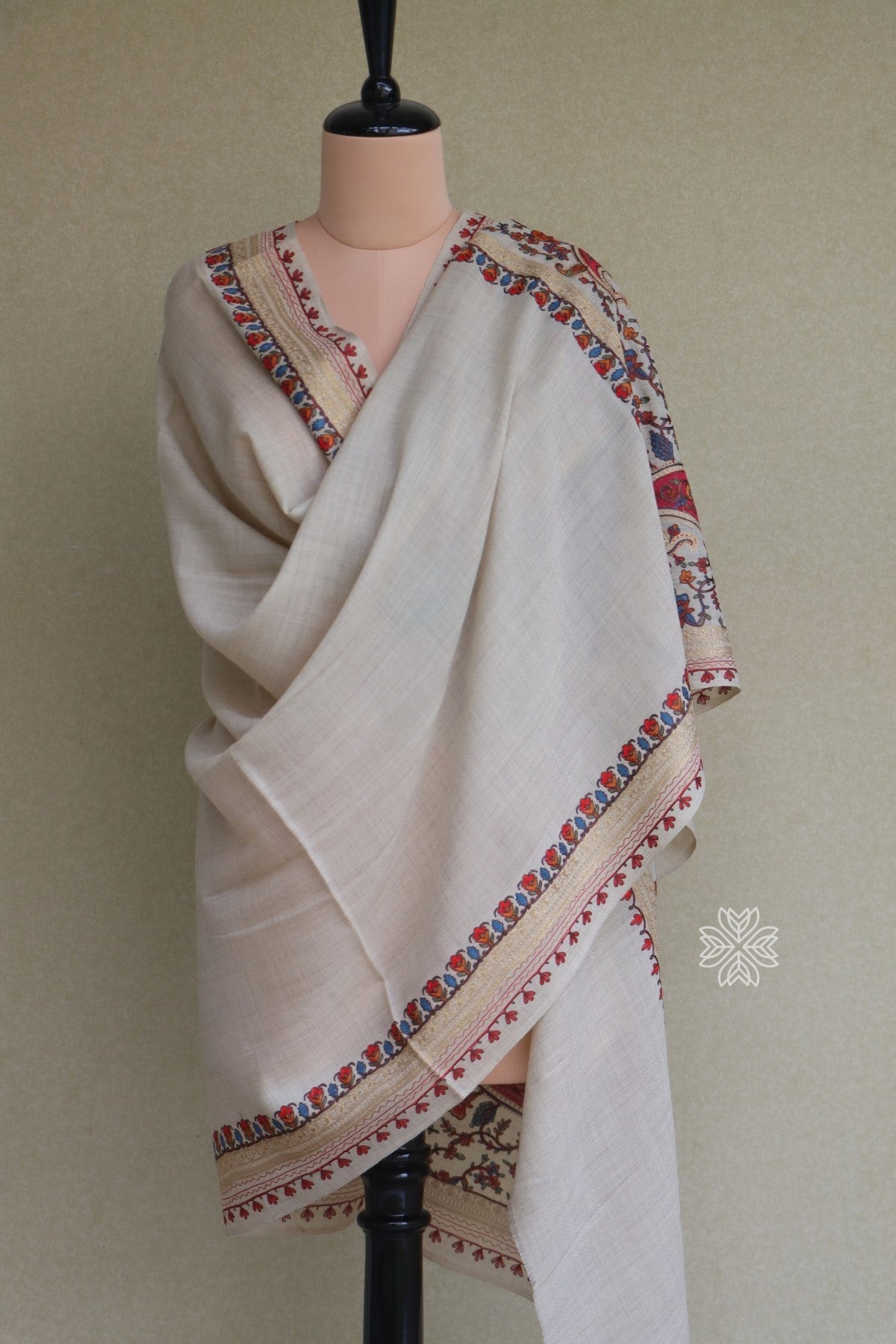 Beige Aari Fine Wool Shawl