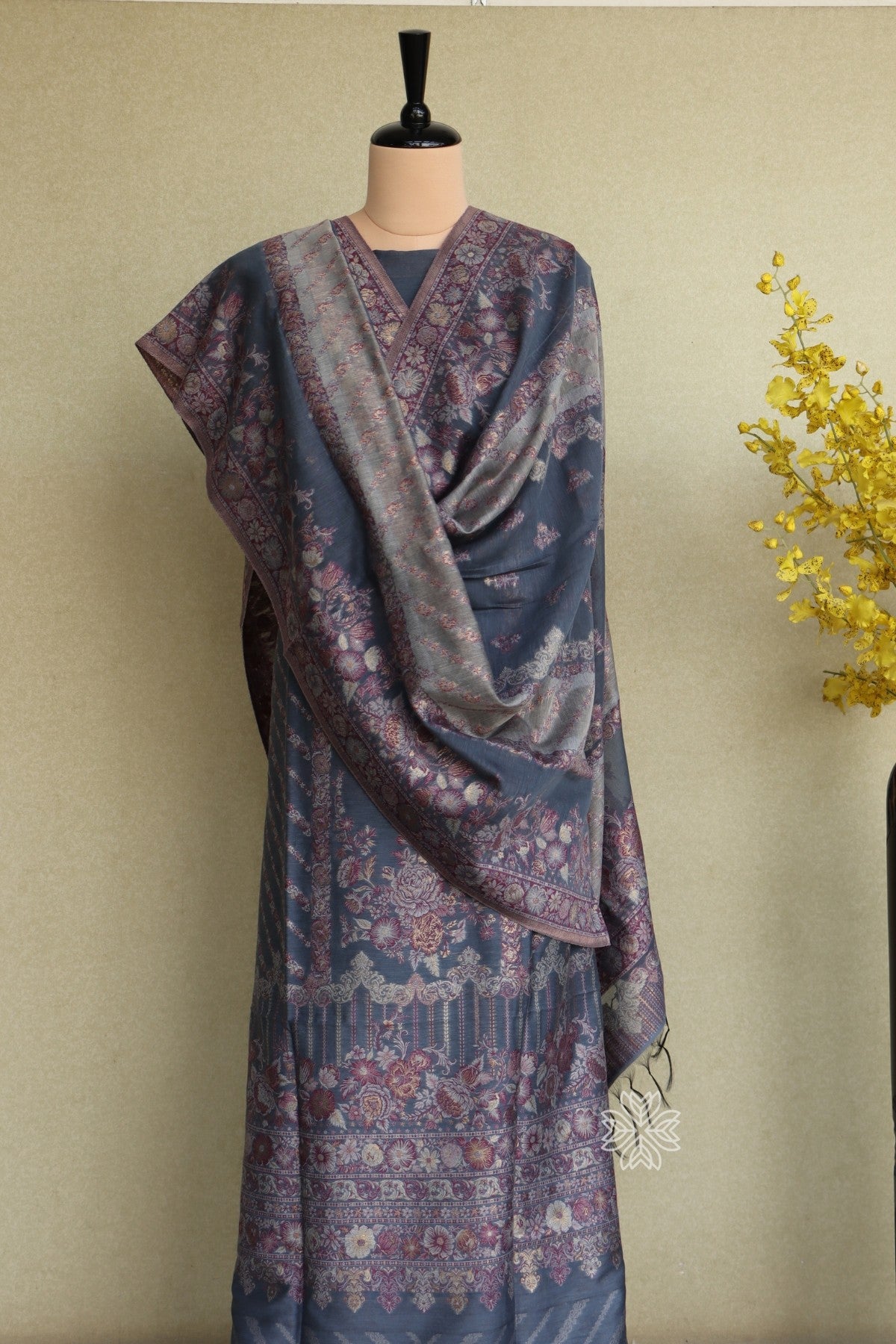 Best Kani Suit Dupatta Set Online