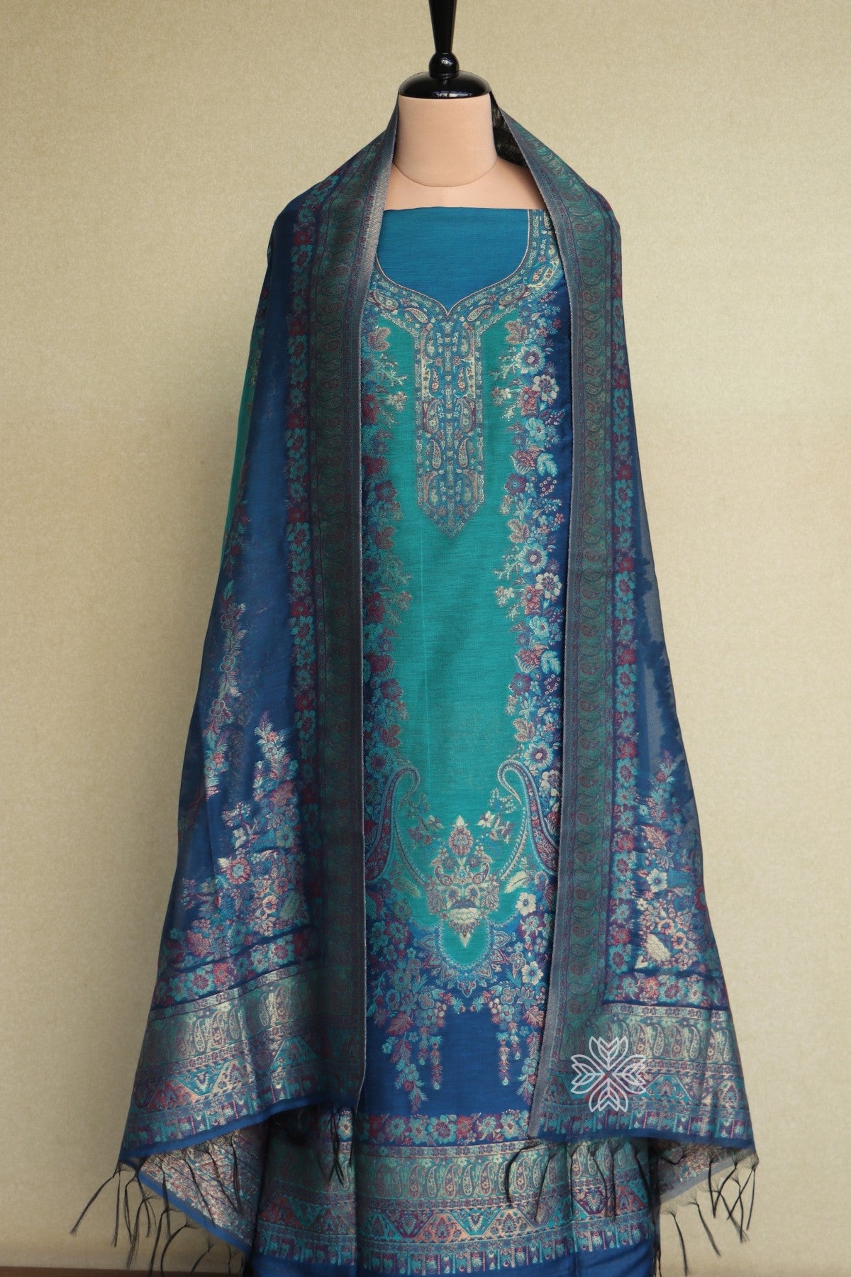 Best Kani Suit Dupatta Set Online