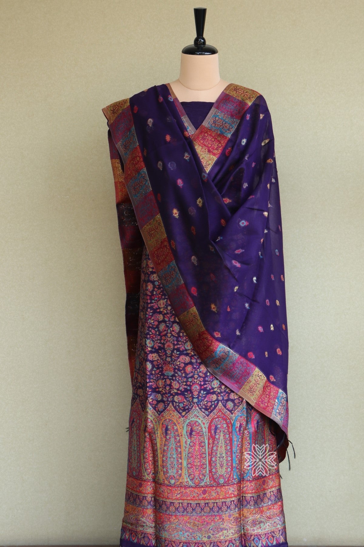 Purple Kani Silk Linen Suit with Zari