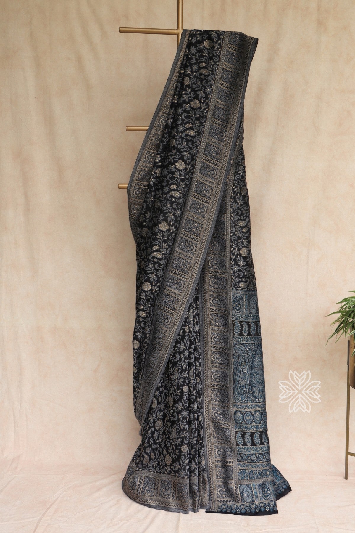 Black Saree