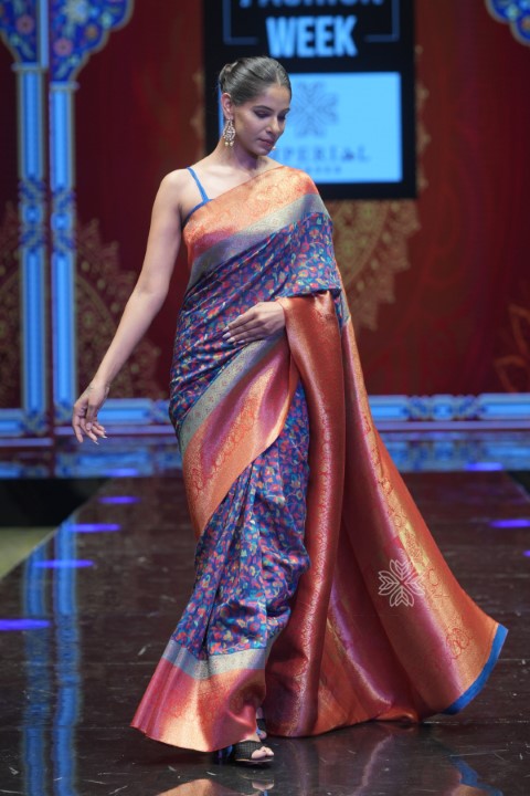 Blue Kani Silk Saree With Zari Pallu