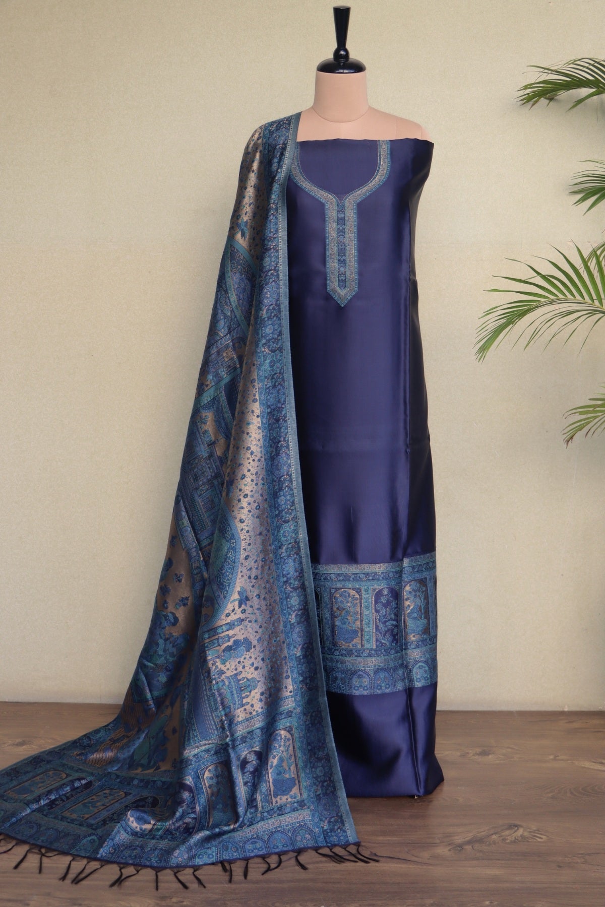 Darbar suit with moonlight shawl