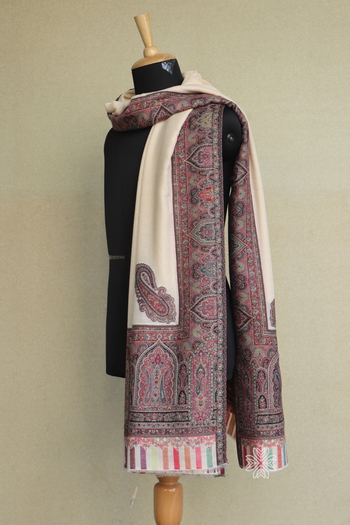 Off White Men Fine Wool Jamawar Border Shawl