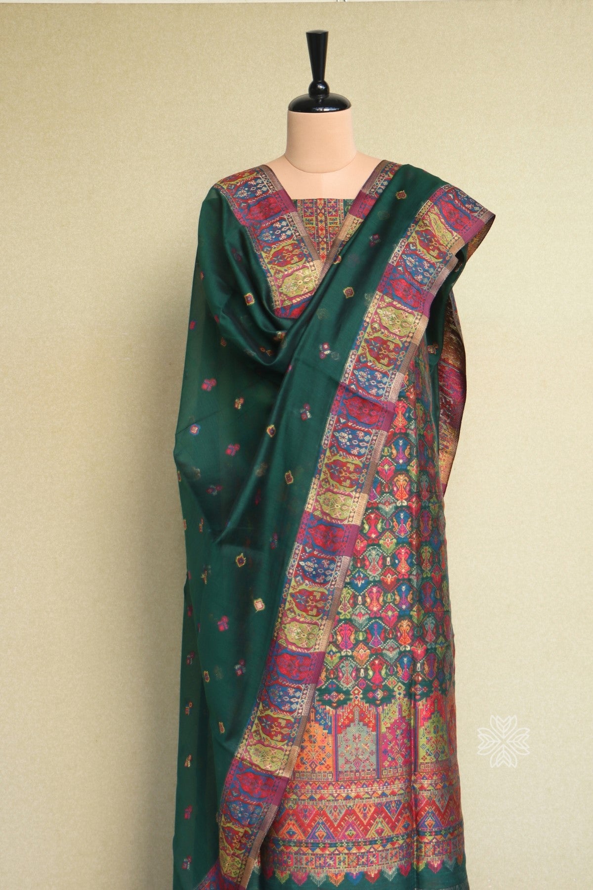 Kani Silk Suit