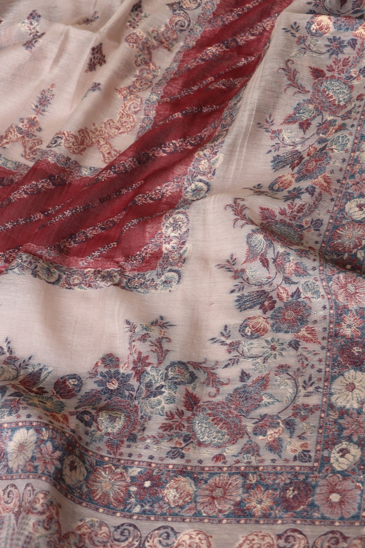 Kani Suit Online