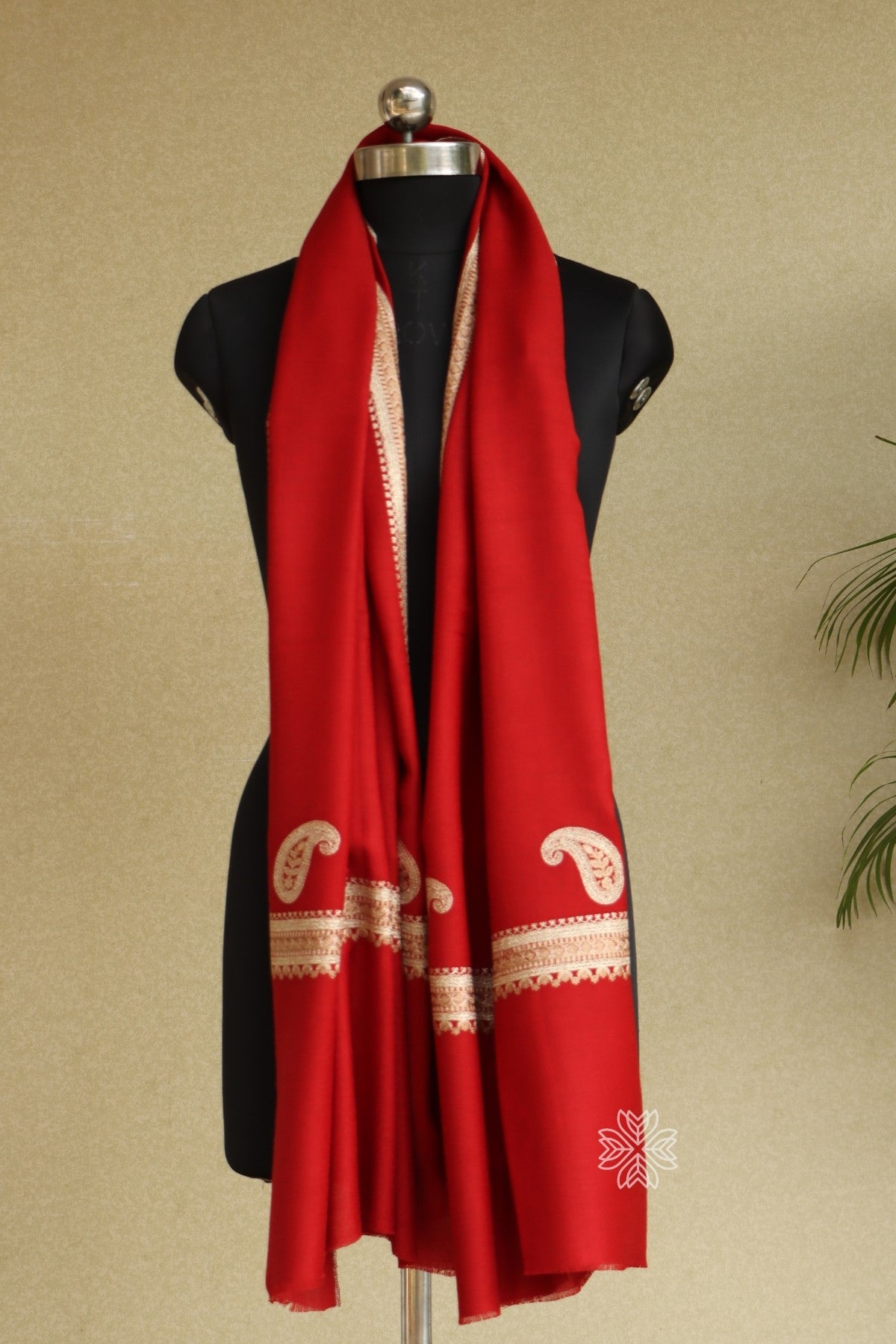 Maroon Woolen Aari Stole