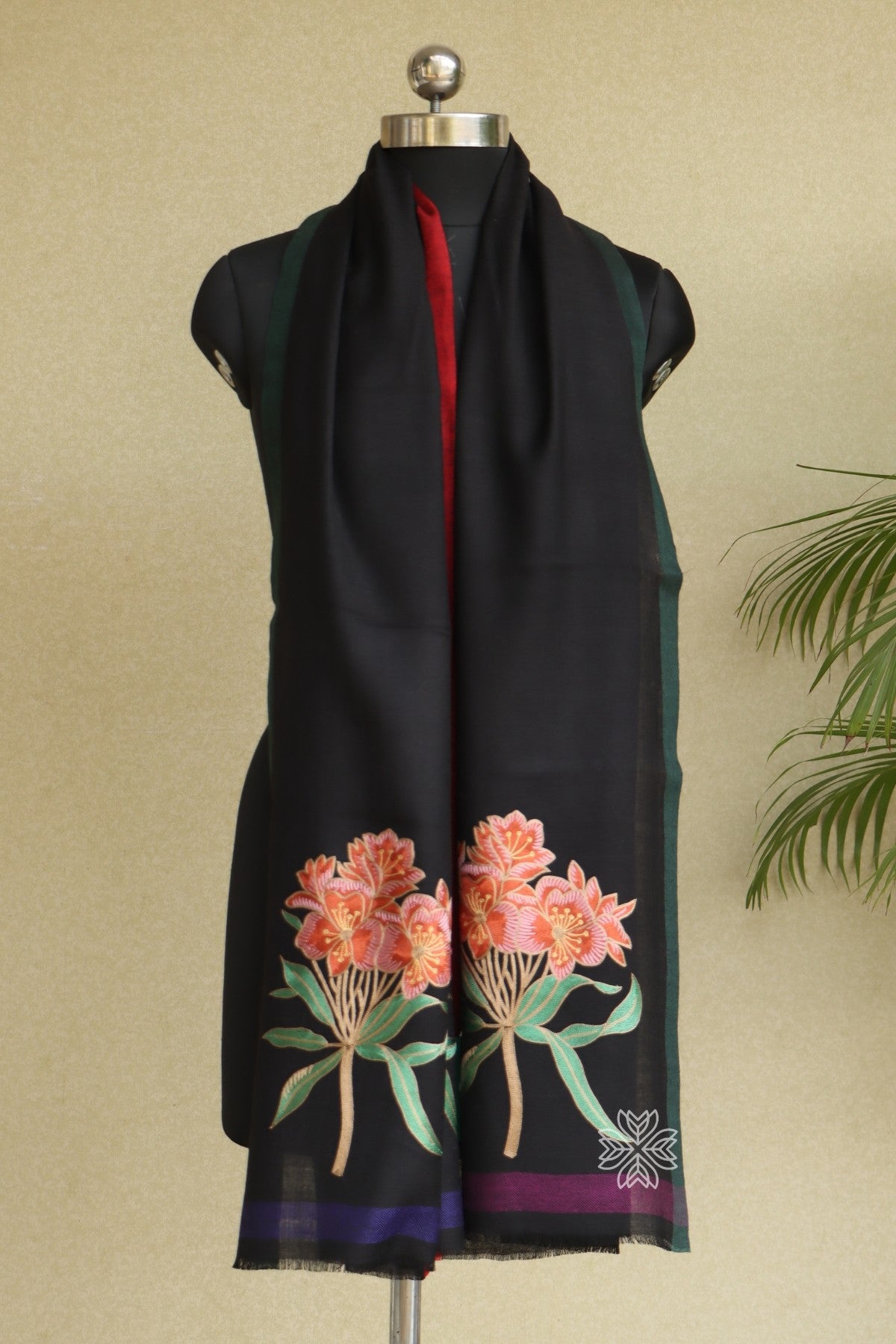 Black Woolen Aari Stole