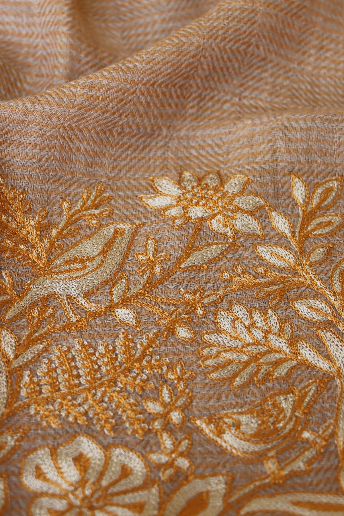 Kashmiri Embroidered Woollen Wrap