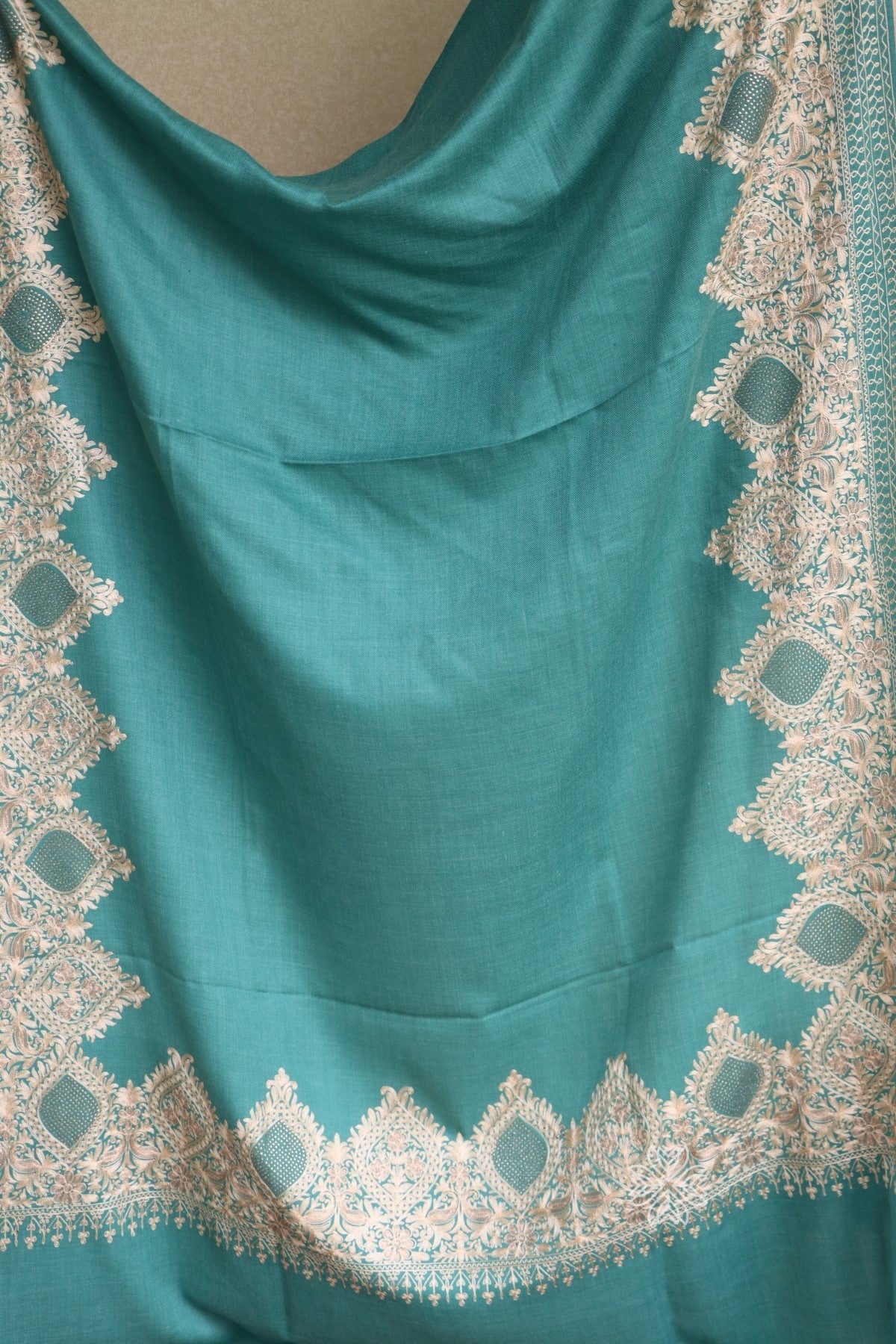 Green Aari Fine Wool Shawl