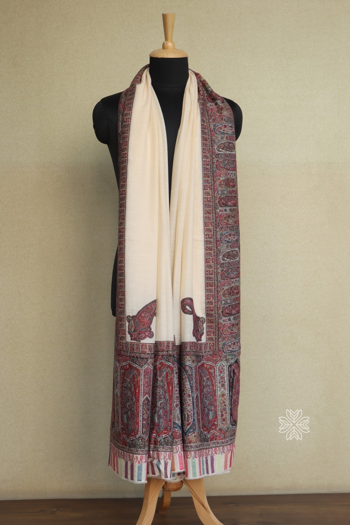 Off White Men Fine Wool Jamawar Border Shawl
