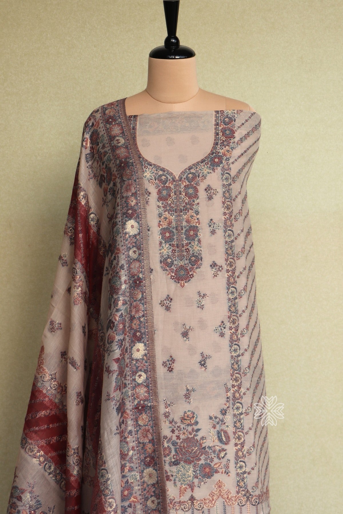 Kashmiri Kani Salwar Kameez