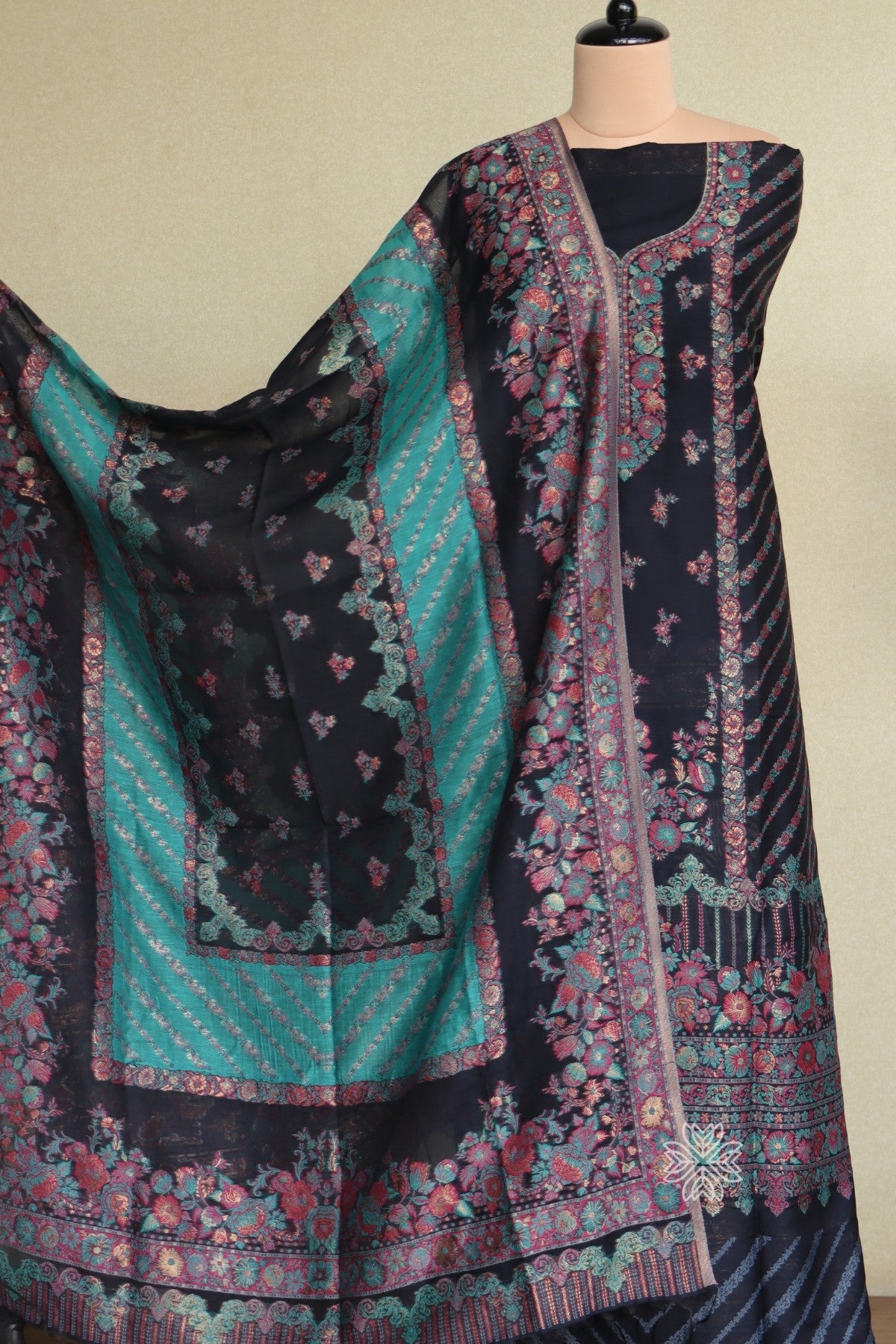 Kashmiri Kani Salwar Suit