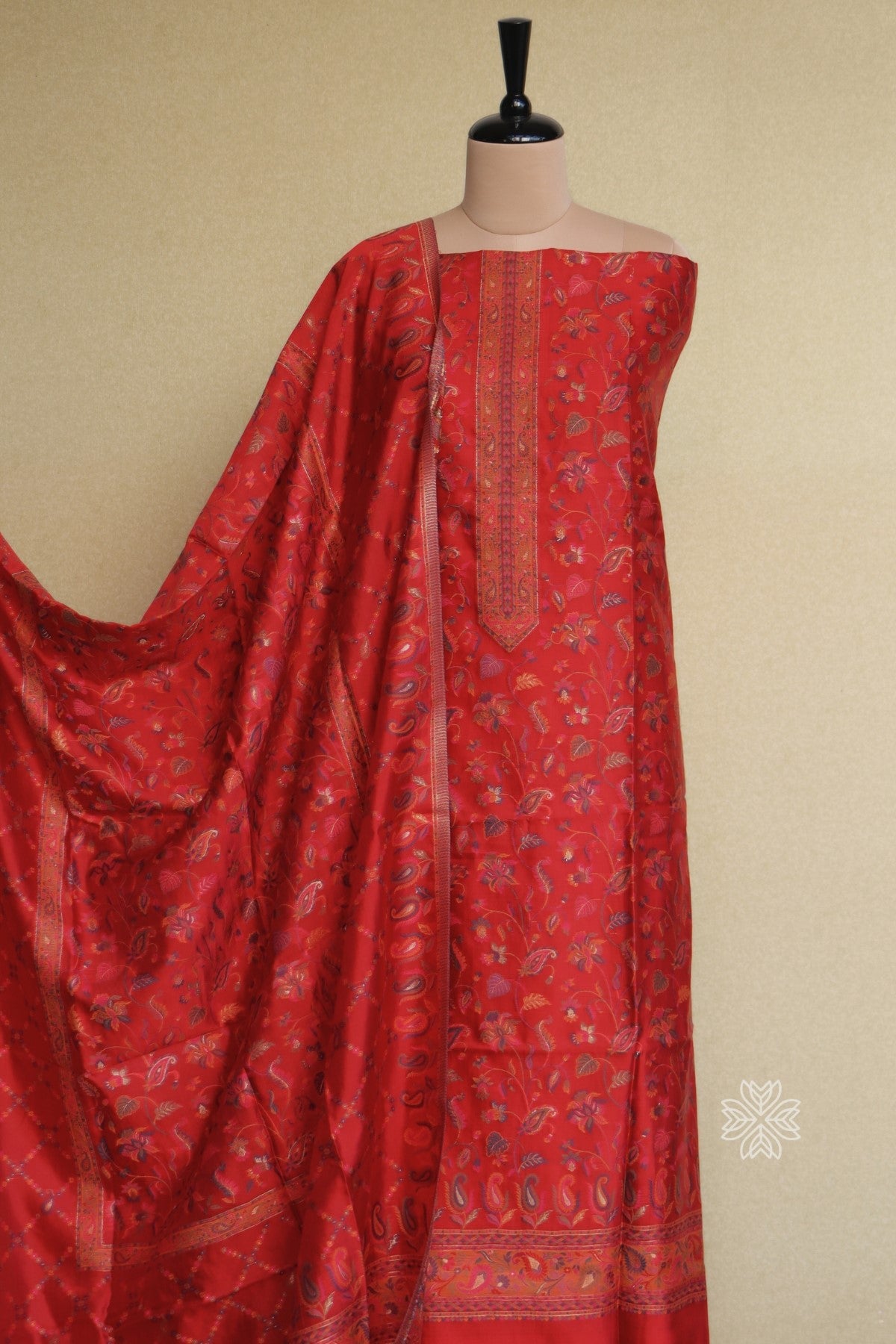 Kashmiri Kani Suit Dupatta