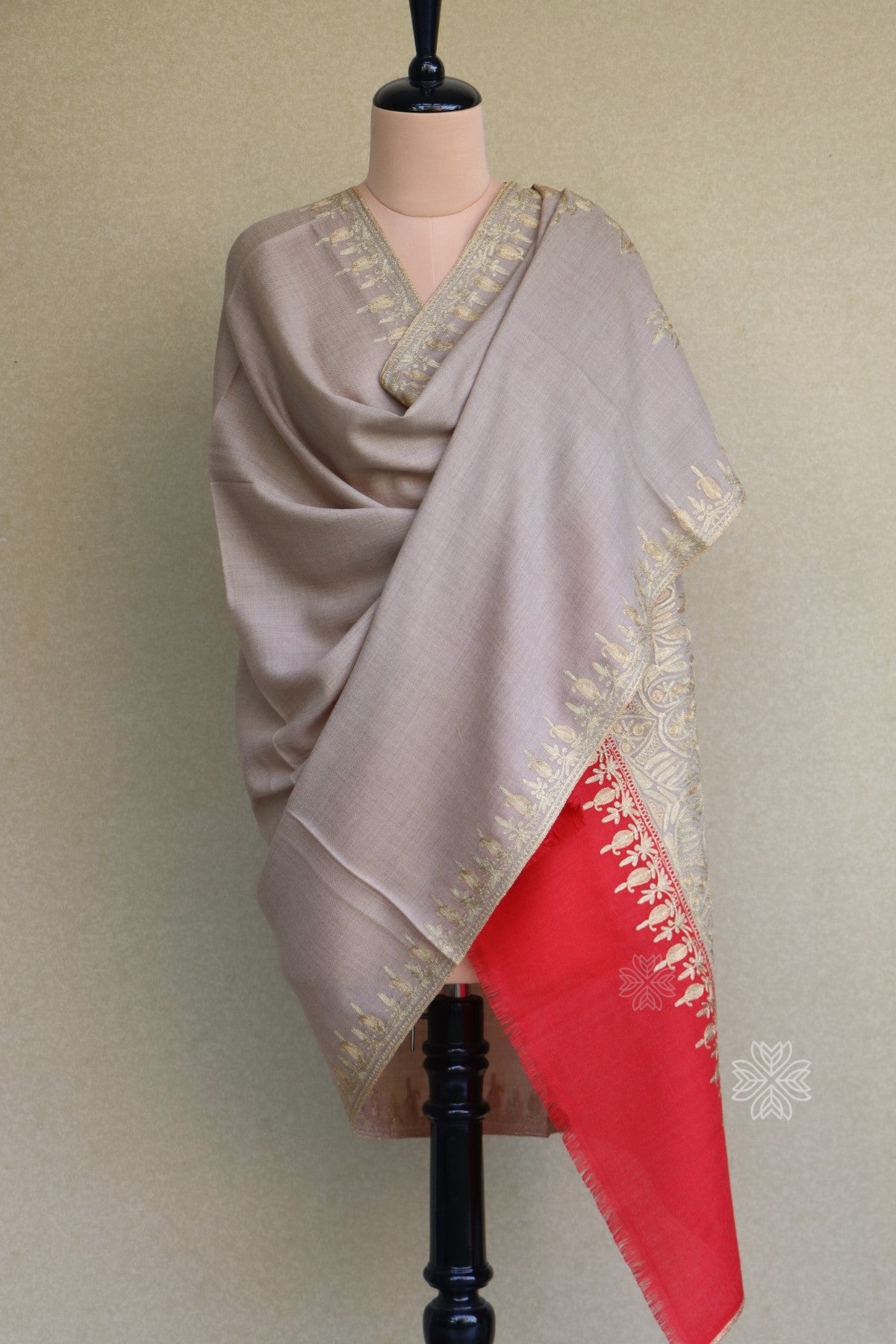 Kashmiri Tilla Shawl