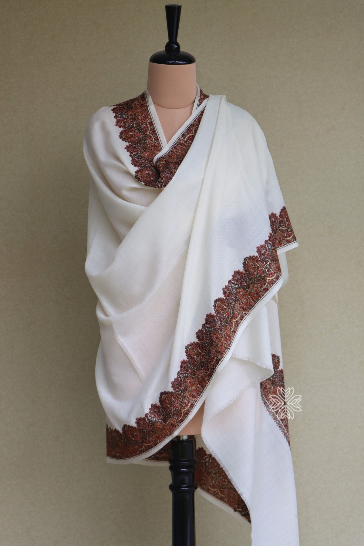 Off White Sozni Fine Wool Shawl