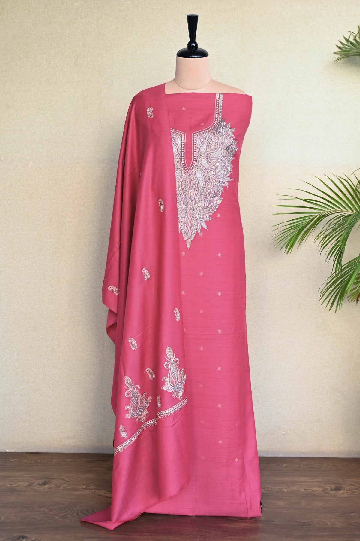 Pink Fine Wool Zari Embroidered Unstitched Suit