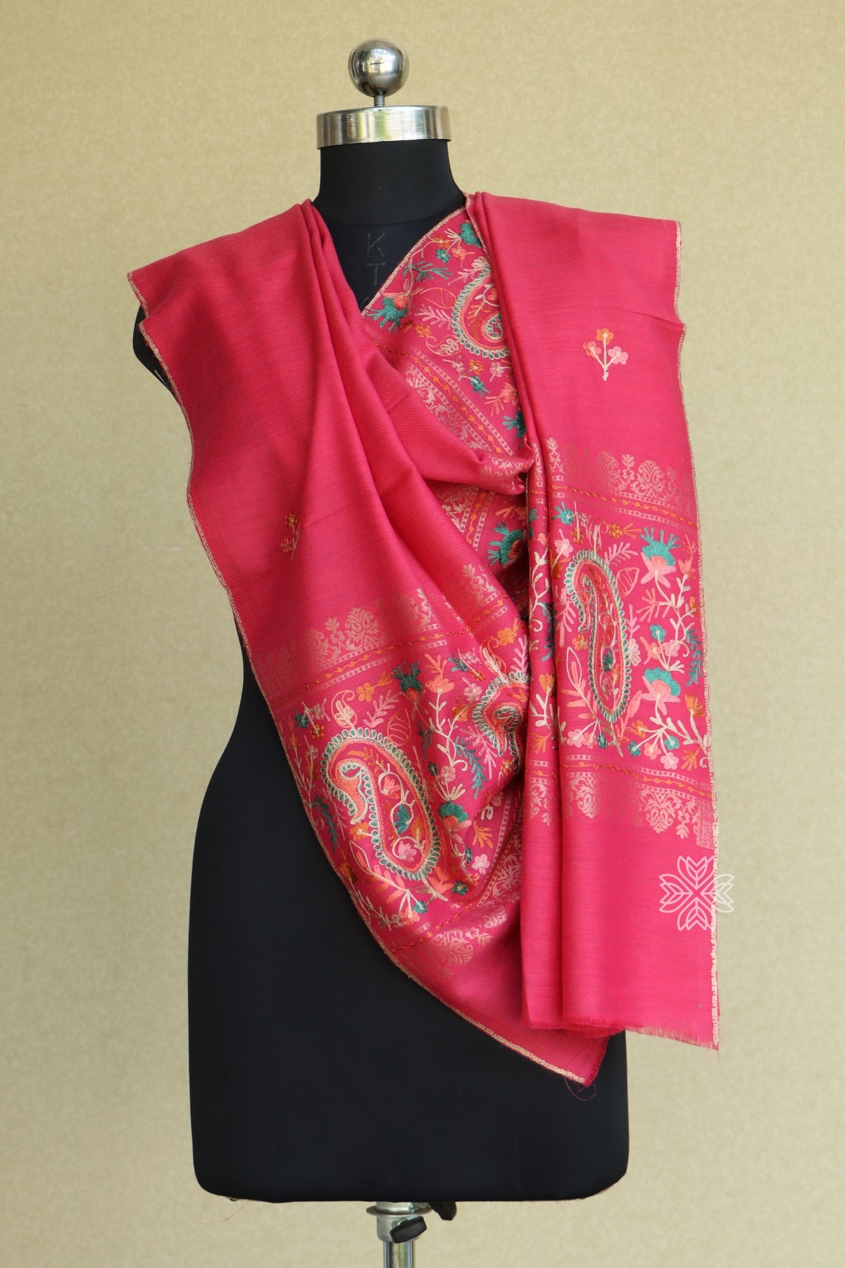 Pink Woolen Fine Wool Stole