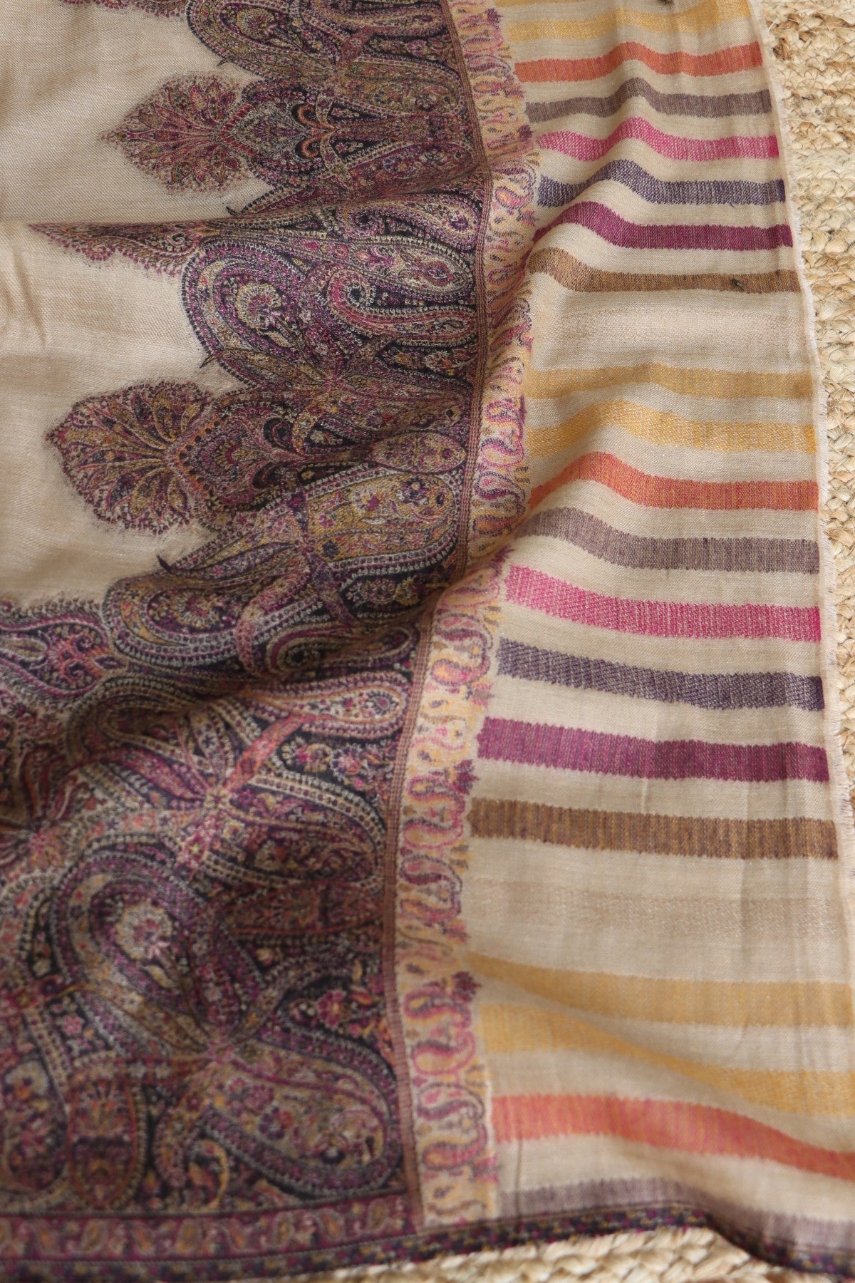 Beige Men Fine Wool Jamawar Border Shawl