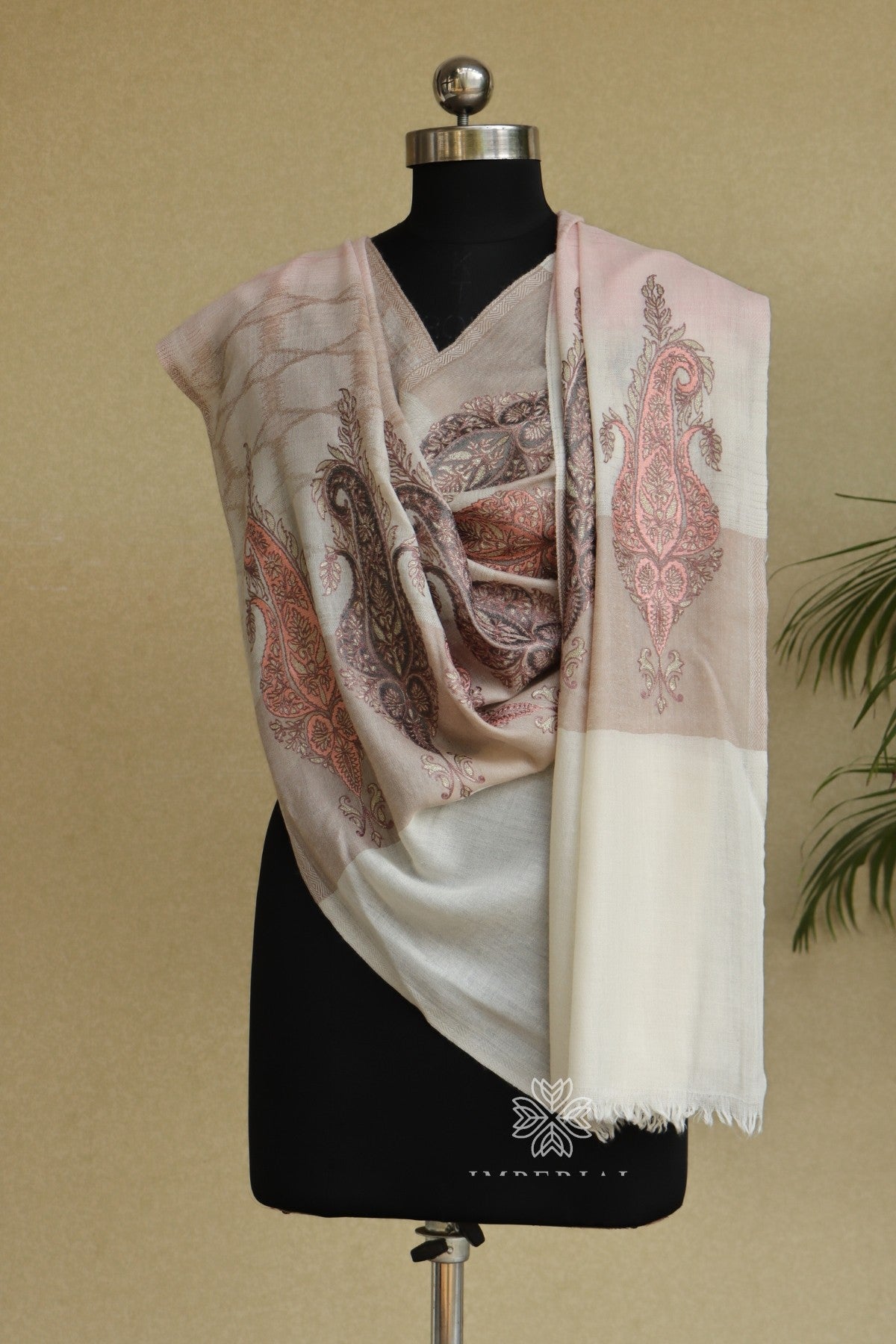 Off White Woolen EmbroideredStole