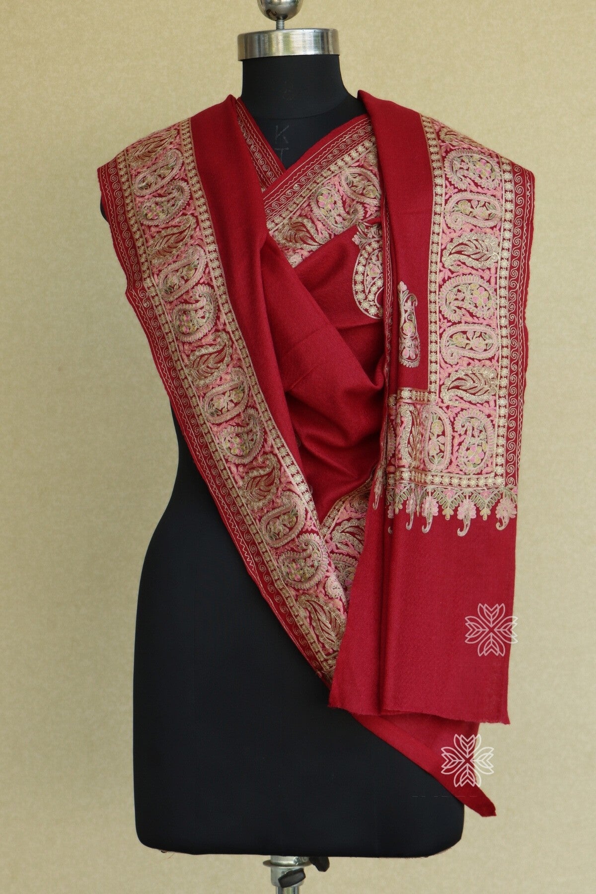 Maroon Woollen Aari Stole